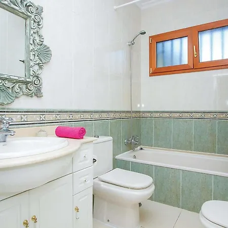 Puerto Del Carmen Sleeps 6 Wifi Puerto del Carmen (Lanzarote)