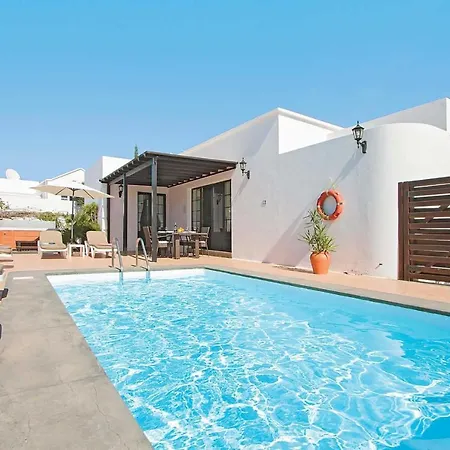 Villa Puerto Del Carmen Sleeps 6 Wifi *